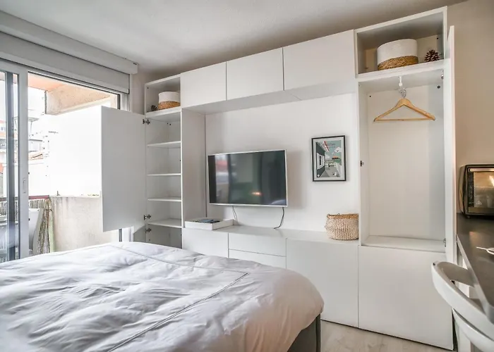 La Pomponnette Du Bassin Apartment *